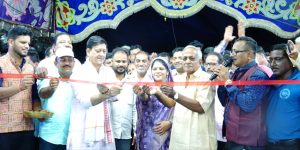 ବଡ଼ଡୁମ୍ବୁଳାରେ ମଞ୍ଚସ୍ଥ ହେଲା ସାମାଜିକ ନାଟକ ‘ହରିଶ୍ଚନ୍ଦ୍ର’: ଶୁଭ ଉଦ୍‌ଘାଟନ କଲେ ବିଧାୟକ ଡ. ସିଦ୍ଧାନ୍ତ ମହାପାତ୍ର